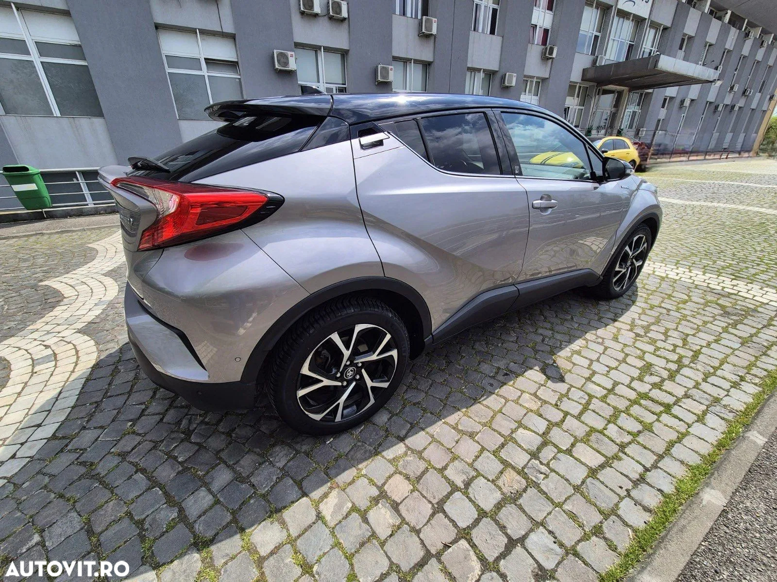 Toyota C-HR 1.8 HSD 4x2 CVT C-ult - 5