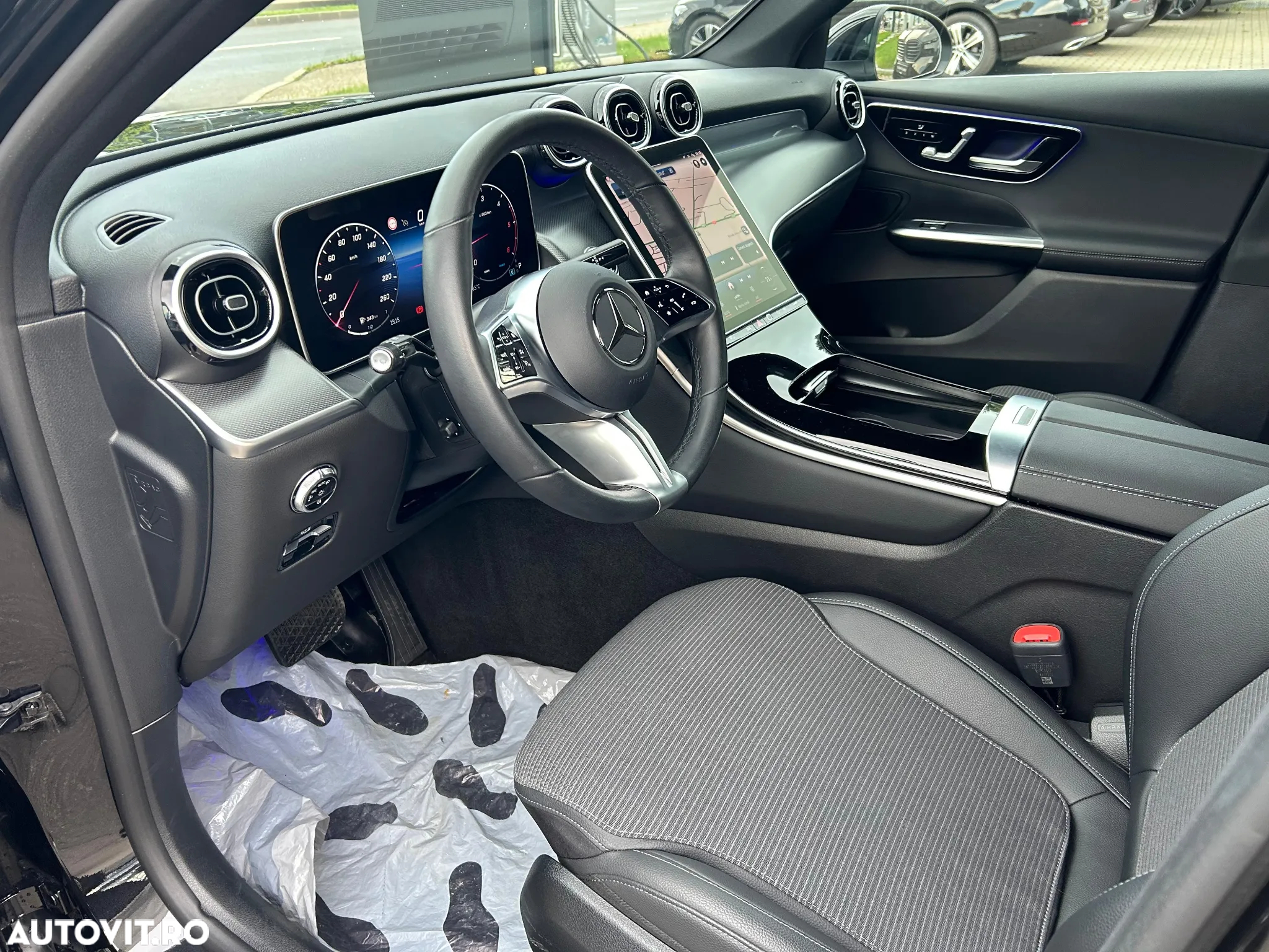 Mercedes-Benz GLC Coupe 220 d 4Matic 9G-TRONIC Edition Avantgarde - 6