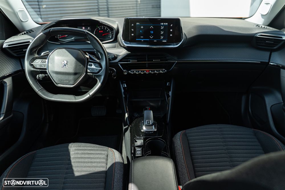 Peugeot 2008 1.2 PureTech Active Pack EAT8 - 15