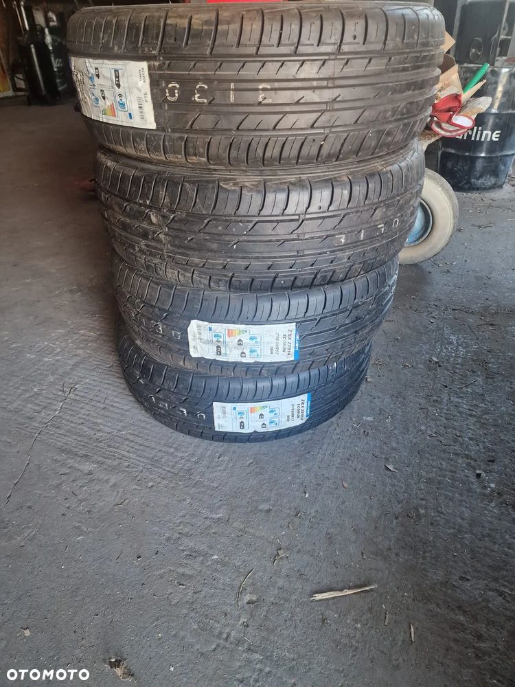 OPONY FALKEN 215/60/17 - 1