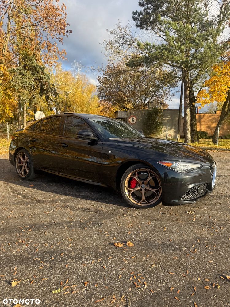 Alfa Romeo Giulia - 7