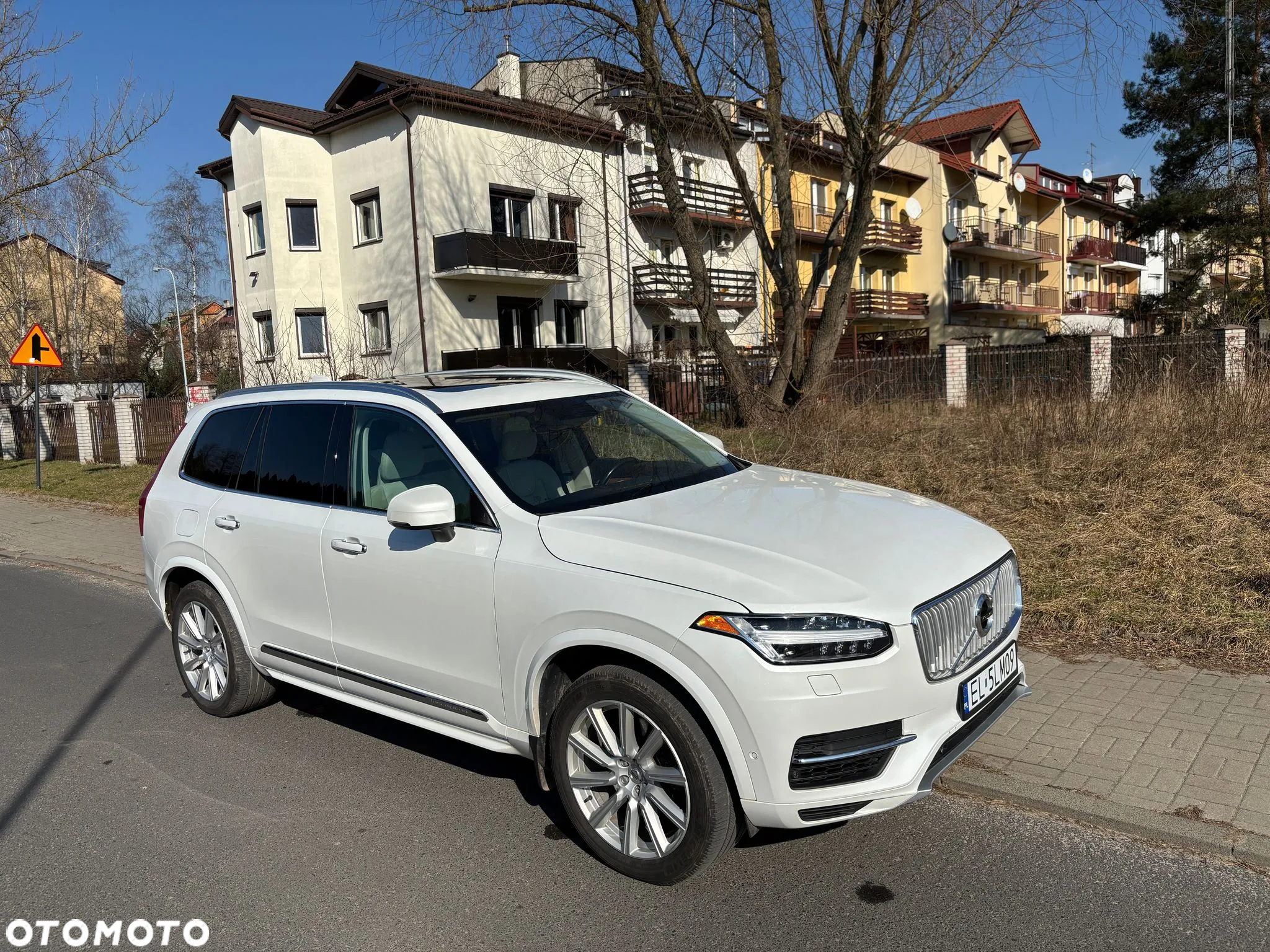 Volvo XC 90 T8 AWD Plug-In Hybrid Inscription 7os - 7