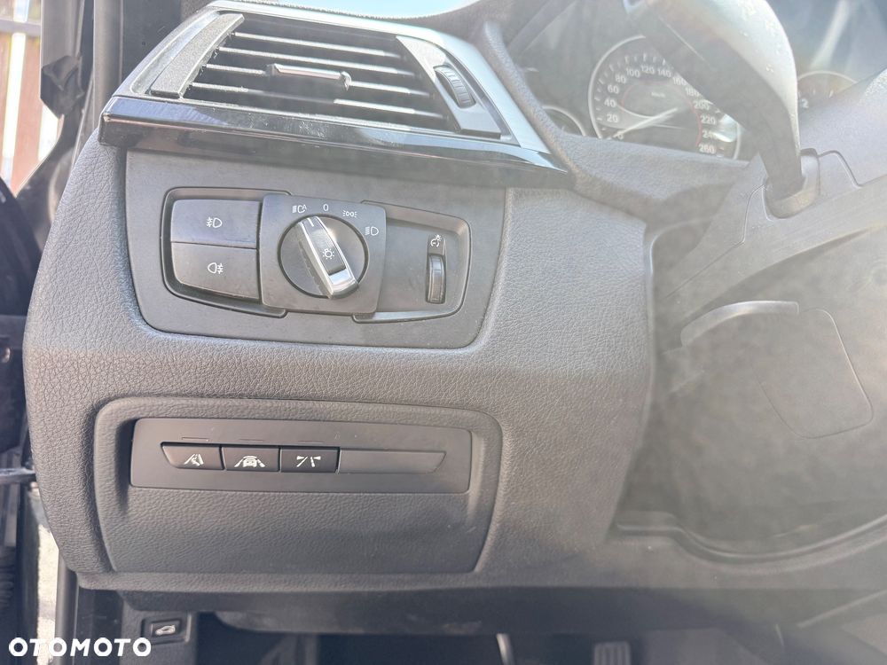 BMW Seria 4 420d xDrive Sport Line - 13