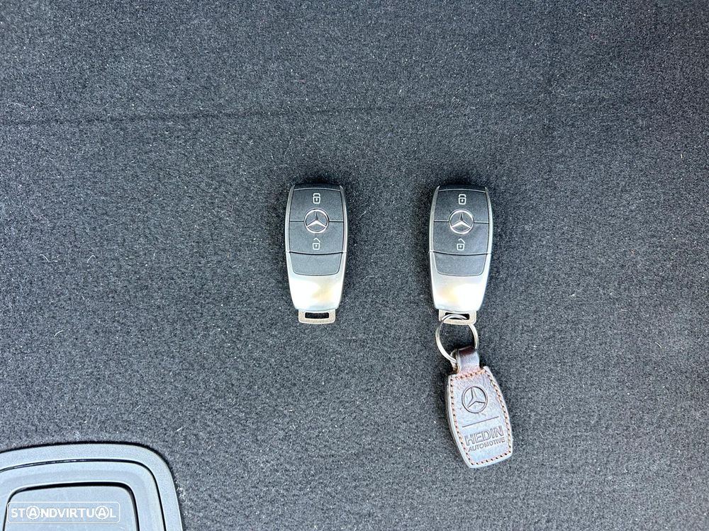 Mercedes-Benz A 250 e 8G-DCT Edition 2021 - 23