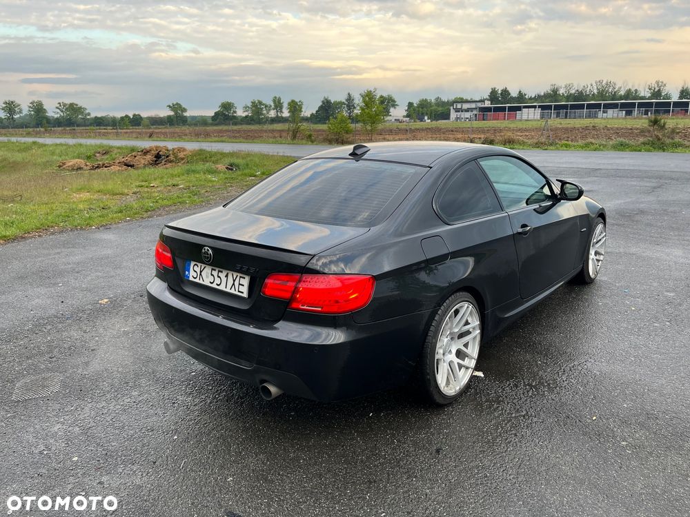 BMW Seria 3 335i M Sport Edition - 3