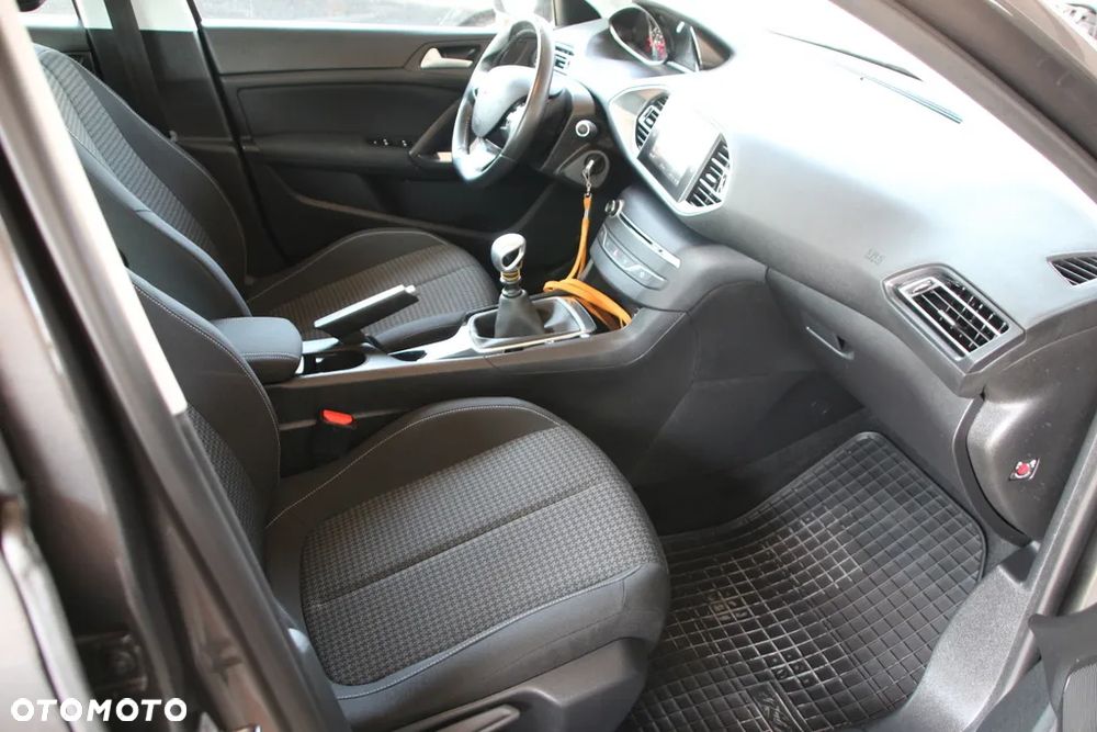 Peugeot 308 BlueHDi 130 Stop & Start Style - 20