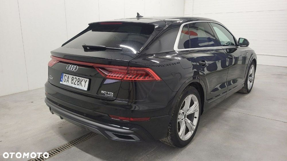 Audi Q8 - 6