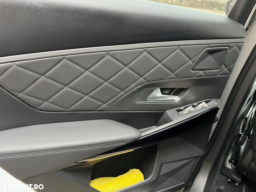 DS Automobiles DS 7 Crossback - 11