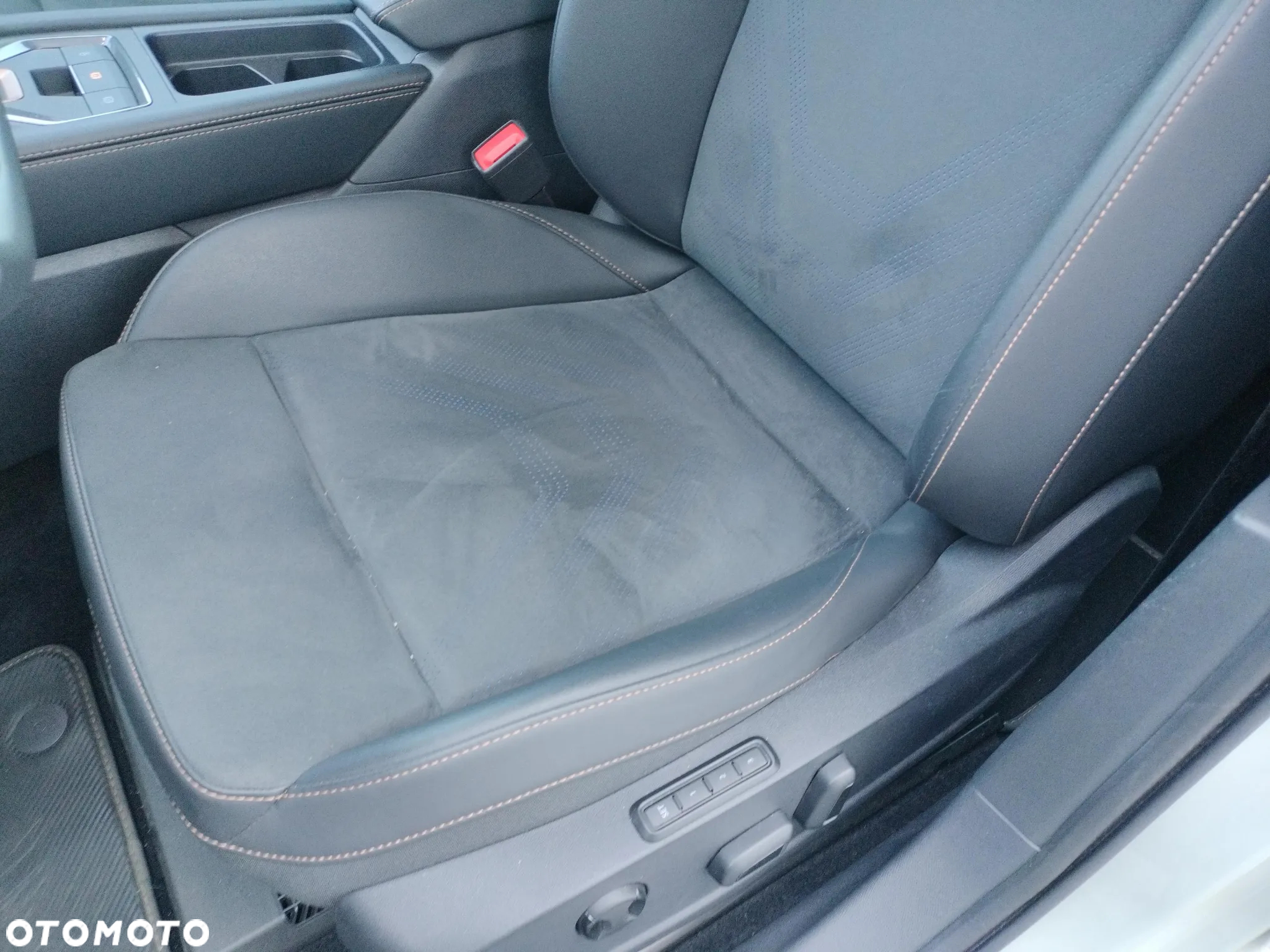 Cupra Leon 2.0 TDI DSG - 12