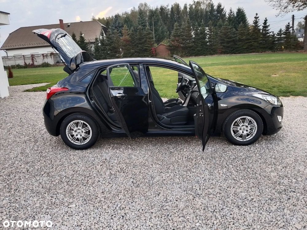 Hyundai i30 1.4 CRDi Comfort - 34