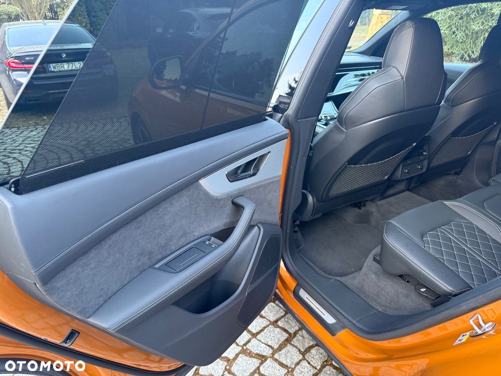 Audi SQ8 - 21