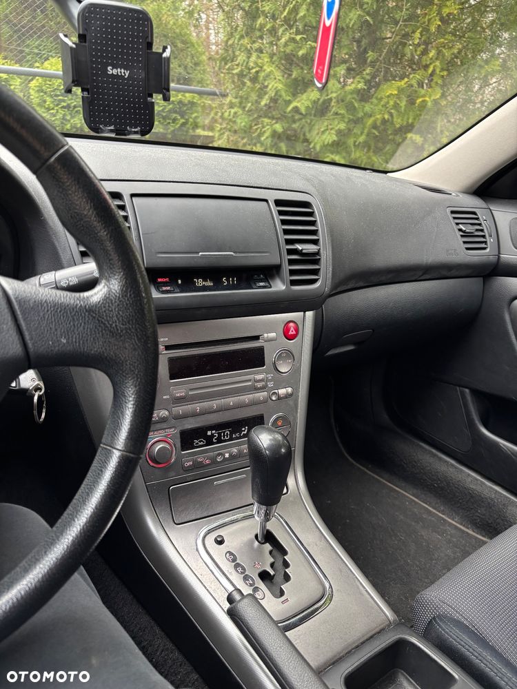 Subaru Legacy 2.0i AT - 15