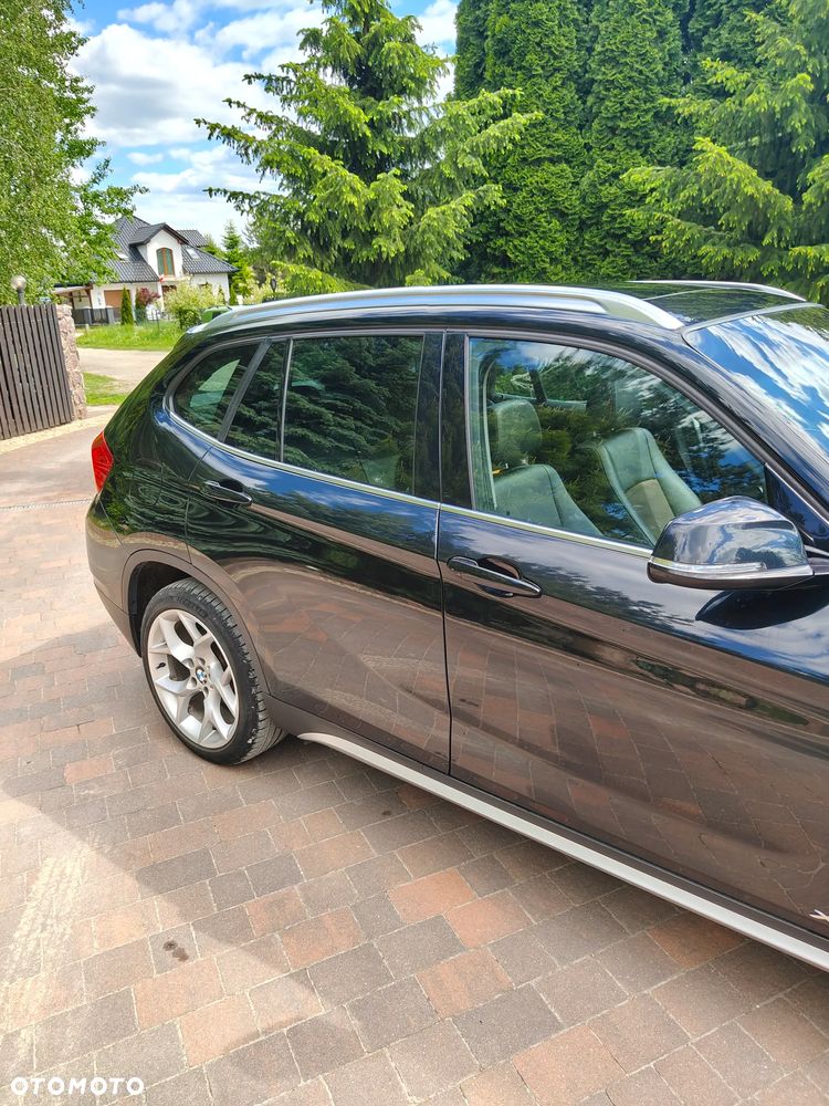 BMW X1 xDrive18d - 12