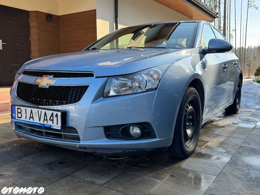 Chevrolet Cruze 1.6 LT - 1