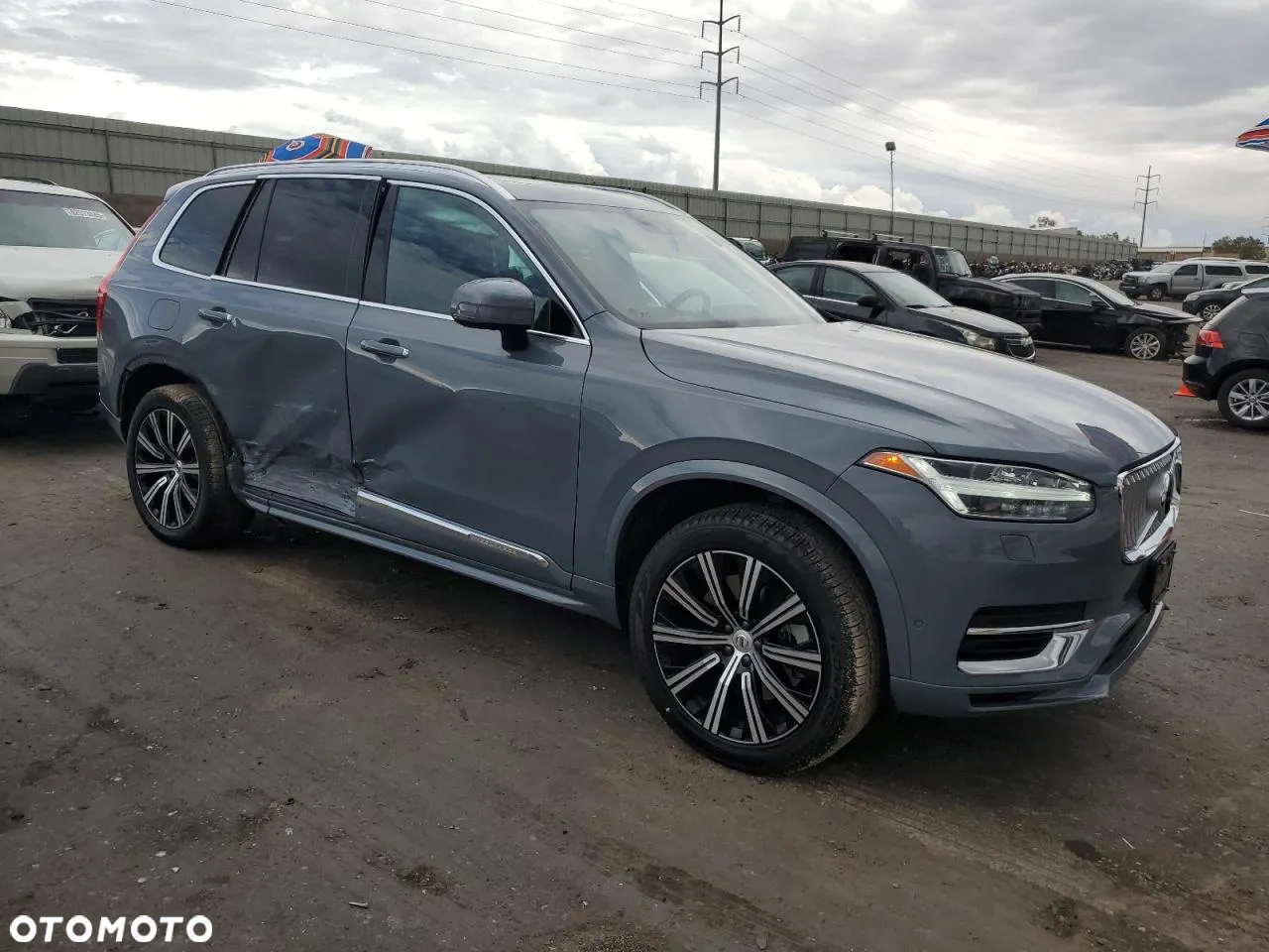 Volvo XC 90 - 4