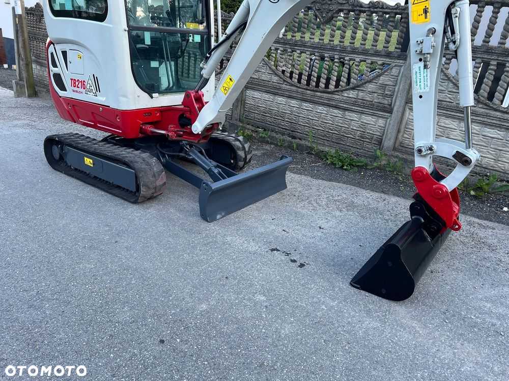 Takeuchi TB216 | Minikoparka TAKEUCHI TB 216 | 2 Tony | Rozsuwane Gąsienice | Stan PERFEKCYJNY | Mini Koparka | - 19
