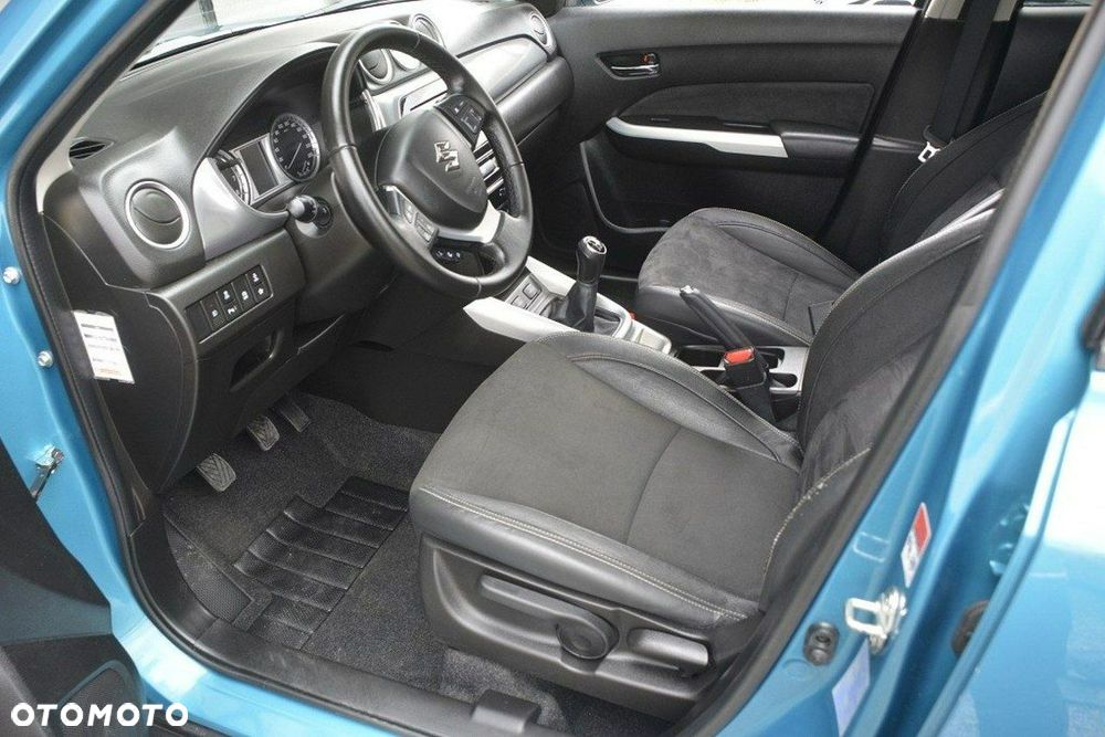 Suzuki Vitara 1.6 XLED 2WD - 16