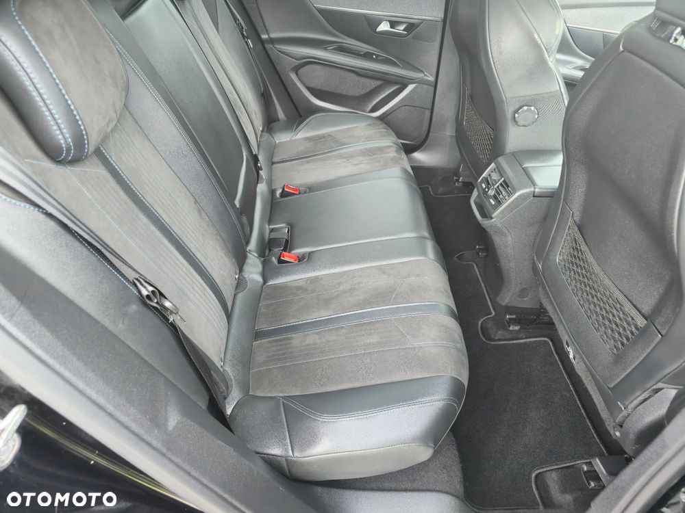 Peugeot 3008 PureTech 130 Stop & Start GPF EAT8 Crossway - 29