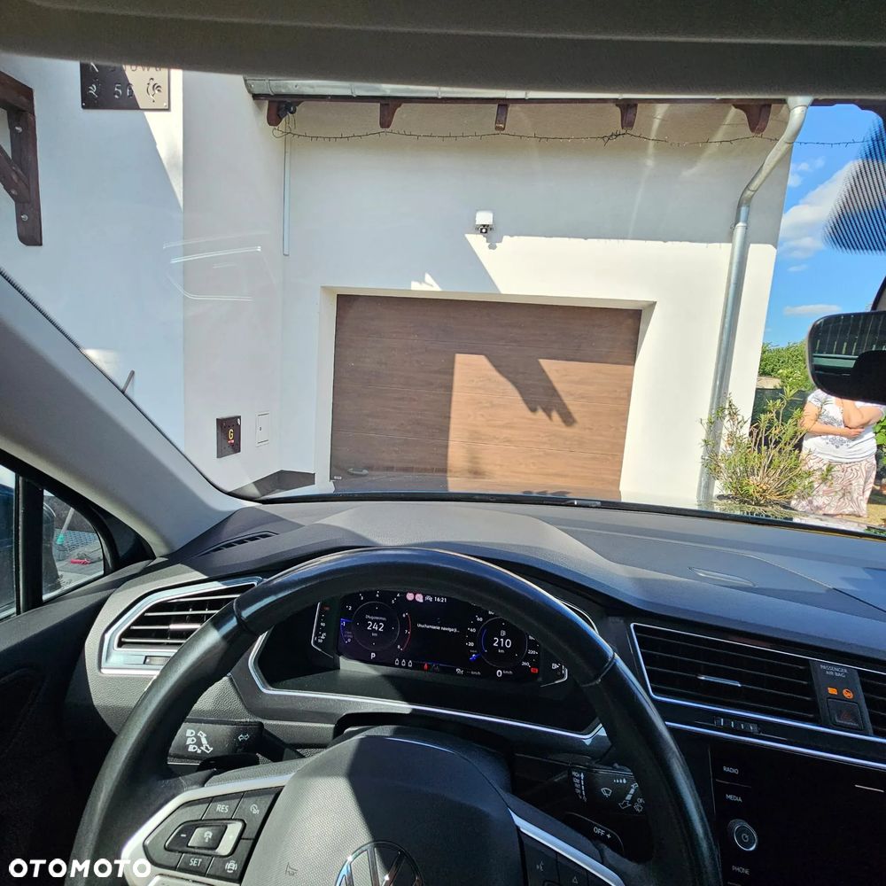 Volkswagen Tiguan 1.5 TSI EVO Elegance DSG - 26
