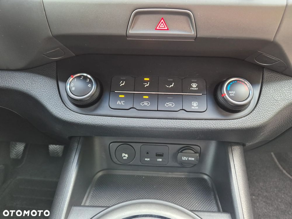 Kia Sportage 1.6 GDI Business Line M 2WD - 27