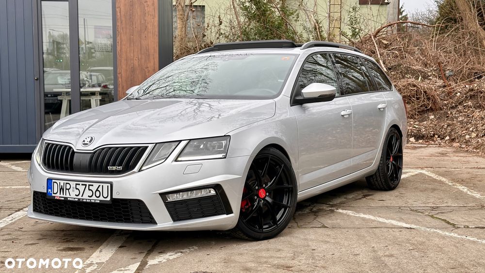 Skoda Octavia 2.0 TDI DSG RS - 3