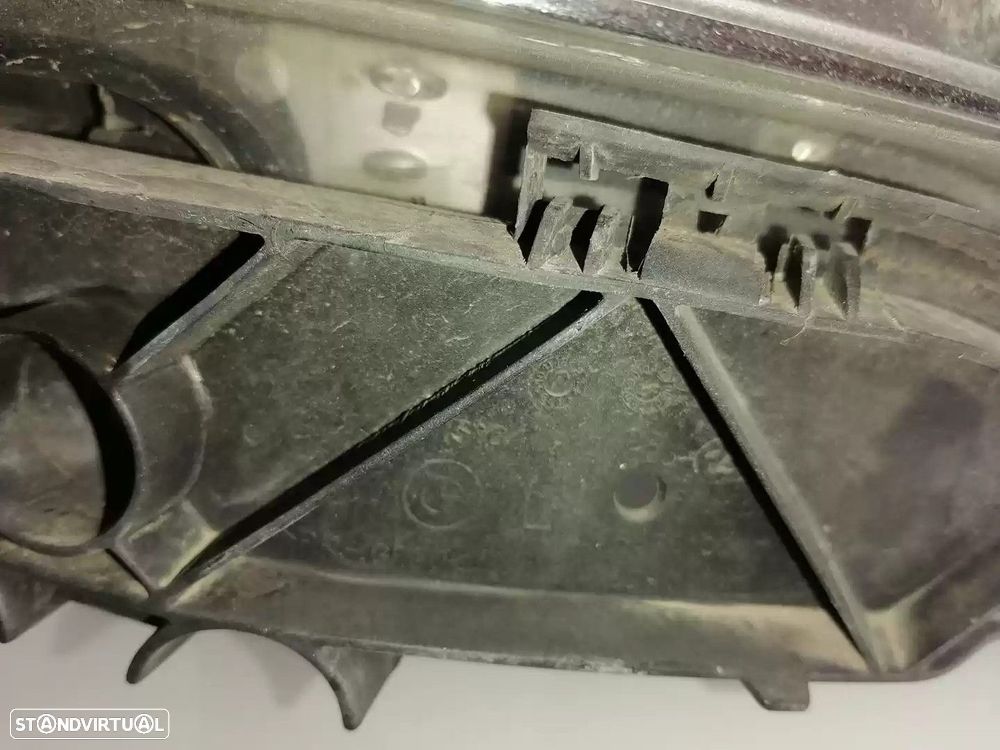 FAROL ESQUERDO BMW 1 2009 -63117193389 - 2