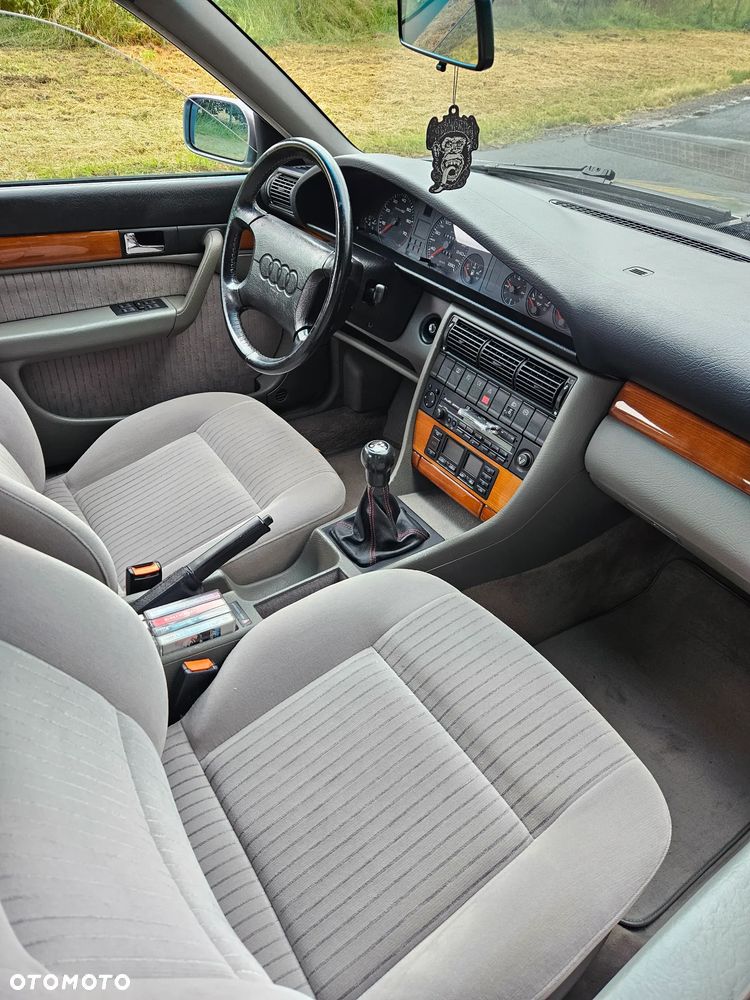 Audi 100 2.8 E - 14