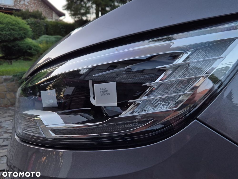 Renault Scenic TCe 140 GPF BOSE EDITION - 34