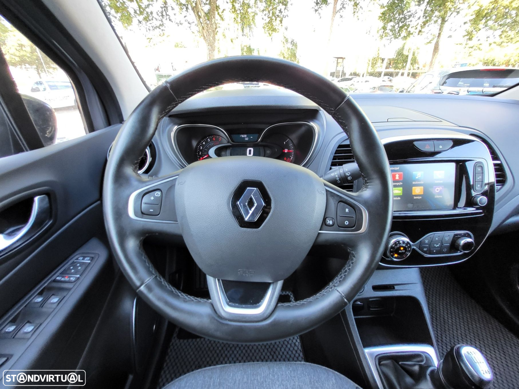 Renault Captur 1.3 TCe Exclusive - 16