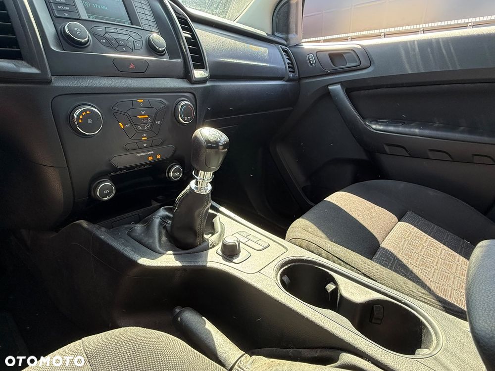 Ford Ranger - 21