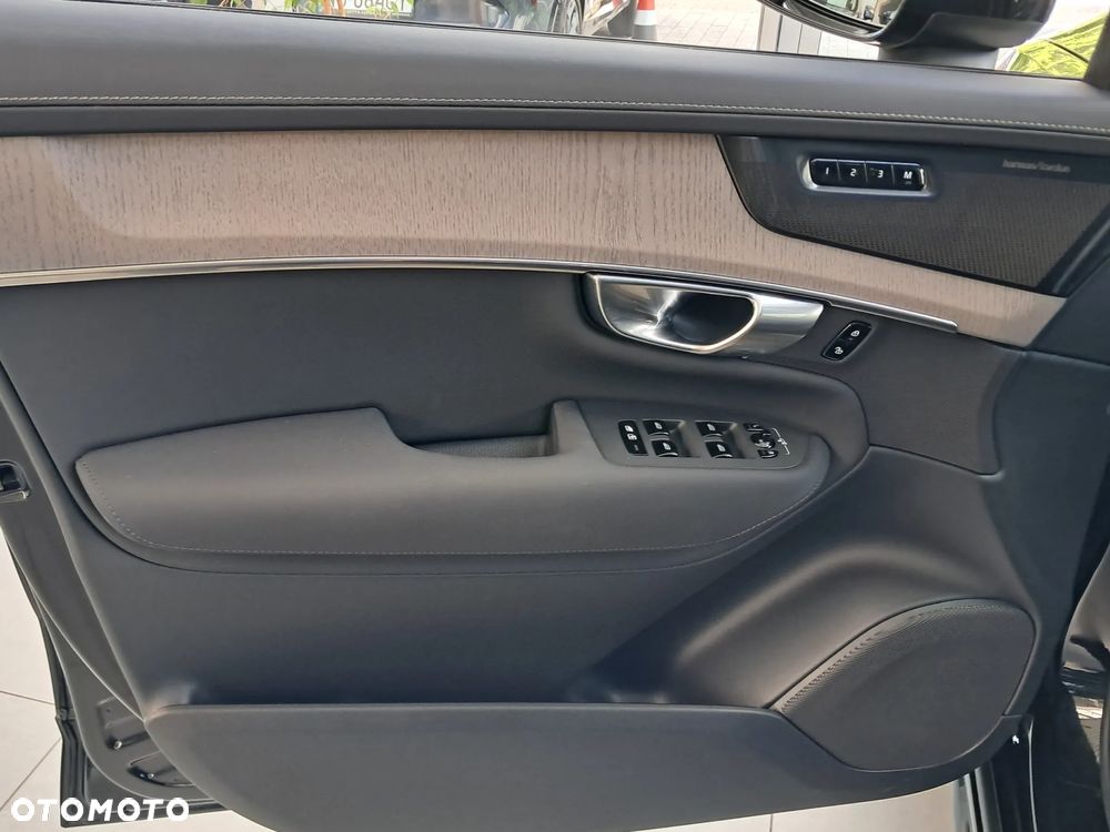 Volvo XC 90 B5 B AWD Ultra Dark 7os - 14