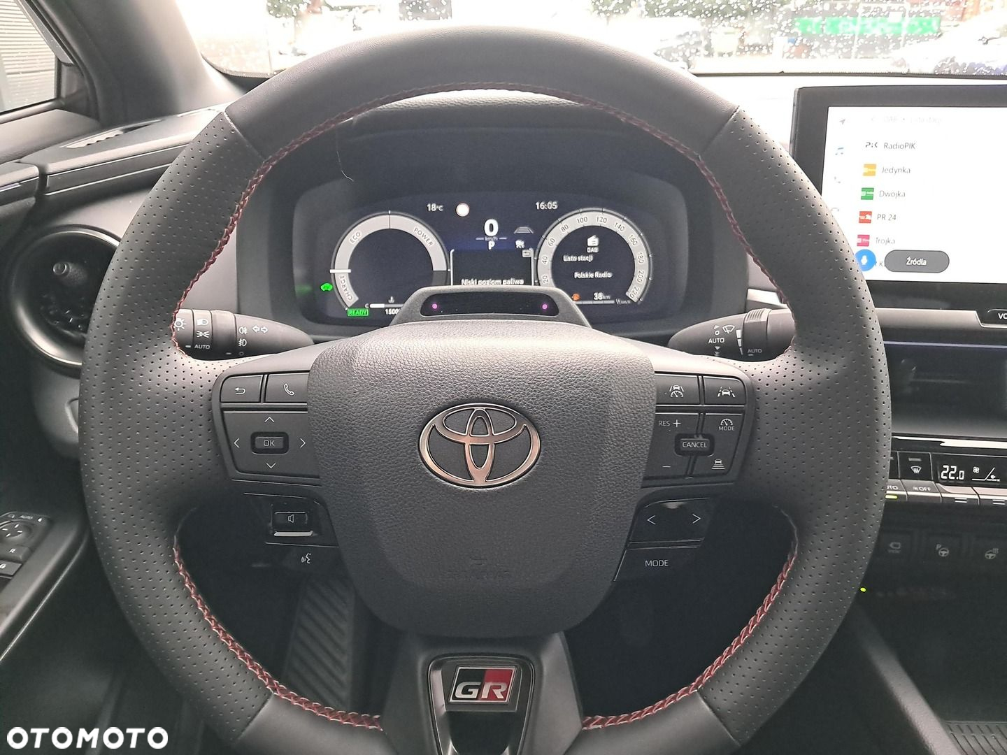 Toyota C-HR - 16