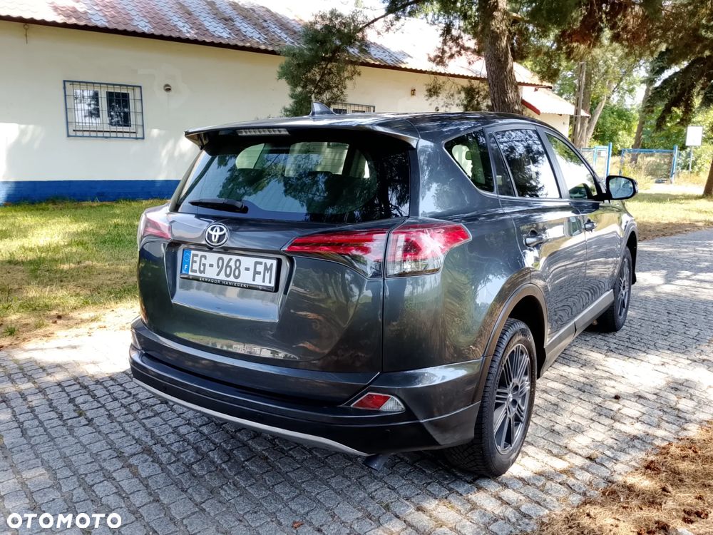 Toyota RAV4 2.0 D-4D Sprint 4x2 - 5