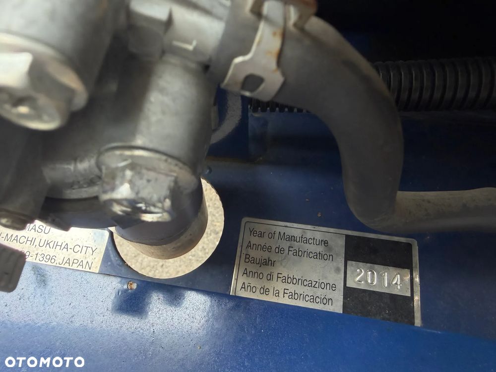 Kubota Canycon S100. Wozidło Gąsienicowe. Japońska Wywrotka w Pełni Hydrauliczna. Samo-załadowcza łyżka. Kiper Obrotowy! Silnik Kubota 3cylindry. Potężna moc. Szybka wolna jazda! Tylko 351 MTG. 2015rok prod. Ani deka luzów czy wycieków! Maszyna Sprowadzona z Norwegii z urzędu komunalnego. Używana raz do roku. Wielka Okazja! - 17