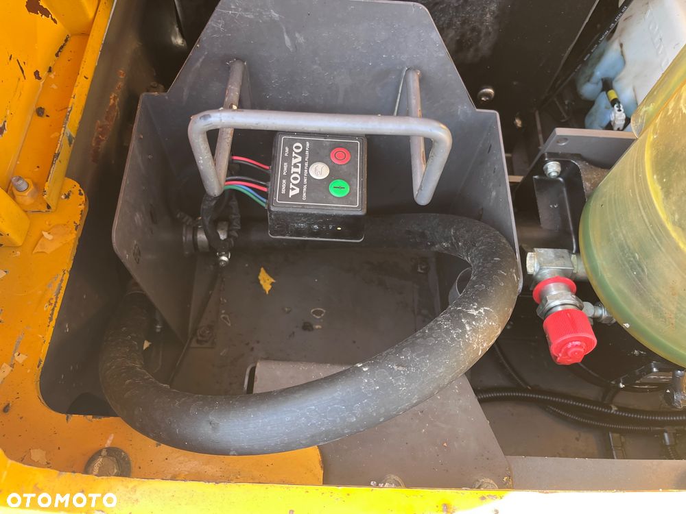 Volvo EC300EL - 21