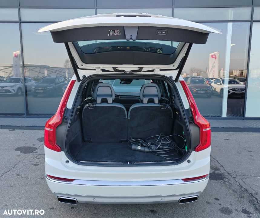 Volvo XC 90 T8 AWD Twin Engine Geartronic Momentum - 12