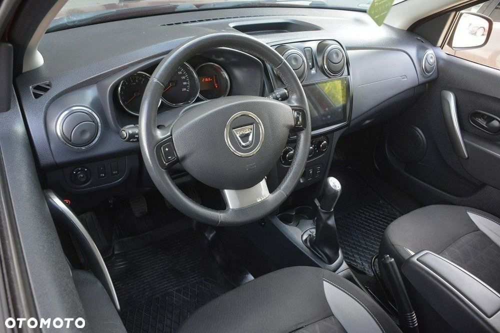 Dacia Sandero Stepway TCe 90 (S&S) Prestige - 16