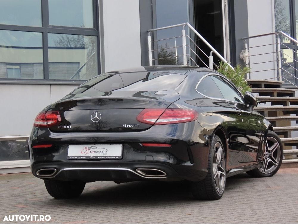 Mercedes-Benz C 300 4MATIC Aut. - 5