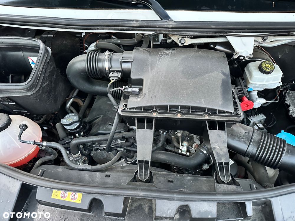Mercedes-Benz Sprinter 319 - 18