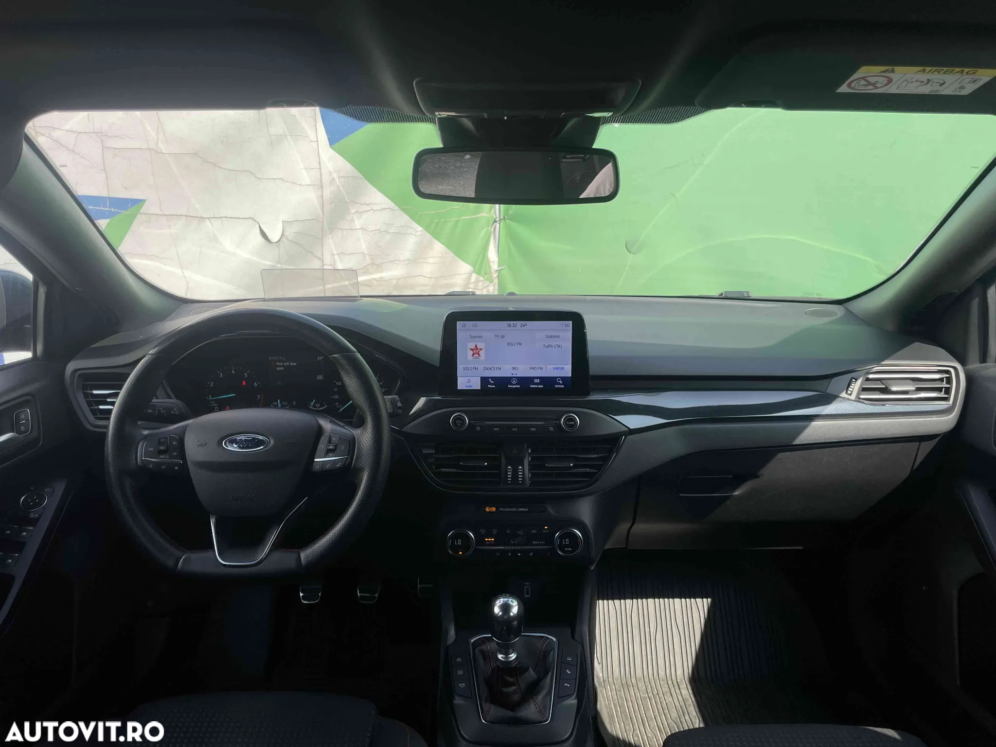 Ford Focus - 17