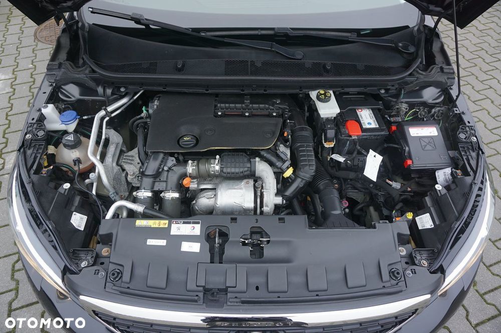 Peugeot 308 1.6 BlueHDi Active S&S EAT6 - 23