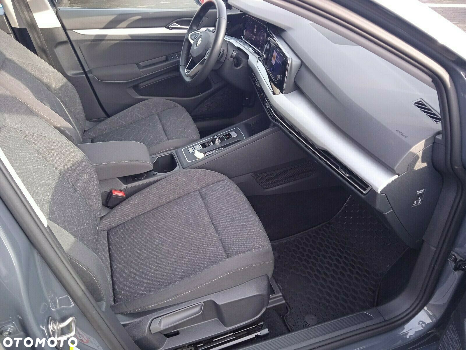 Volkswagen Golf - 15