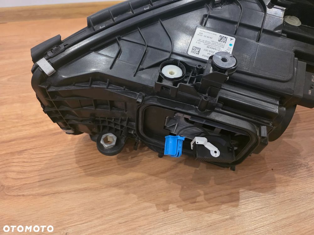 Lampa Lewy Przód MERCEDES-BENZ klasa C - 4