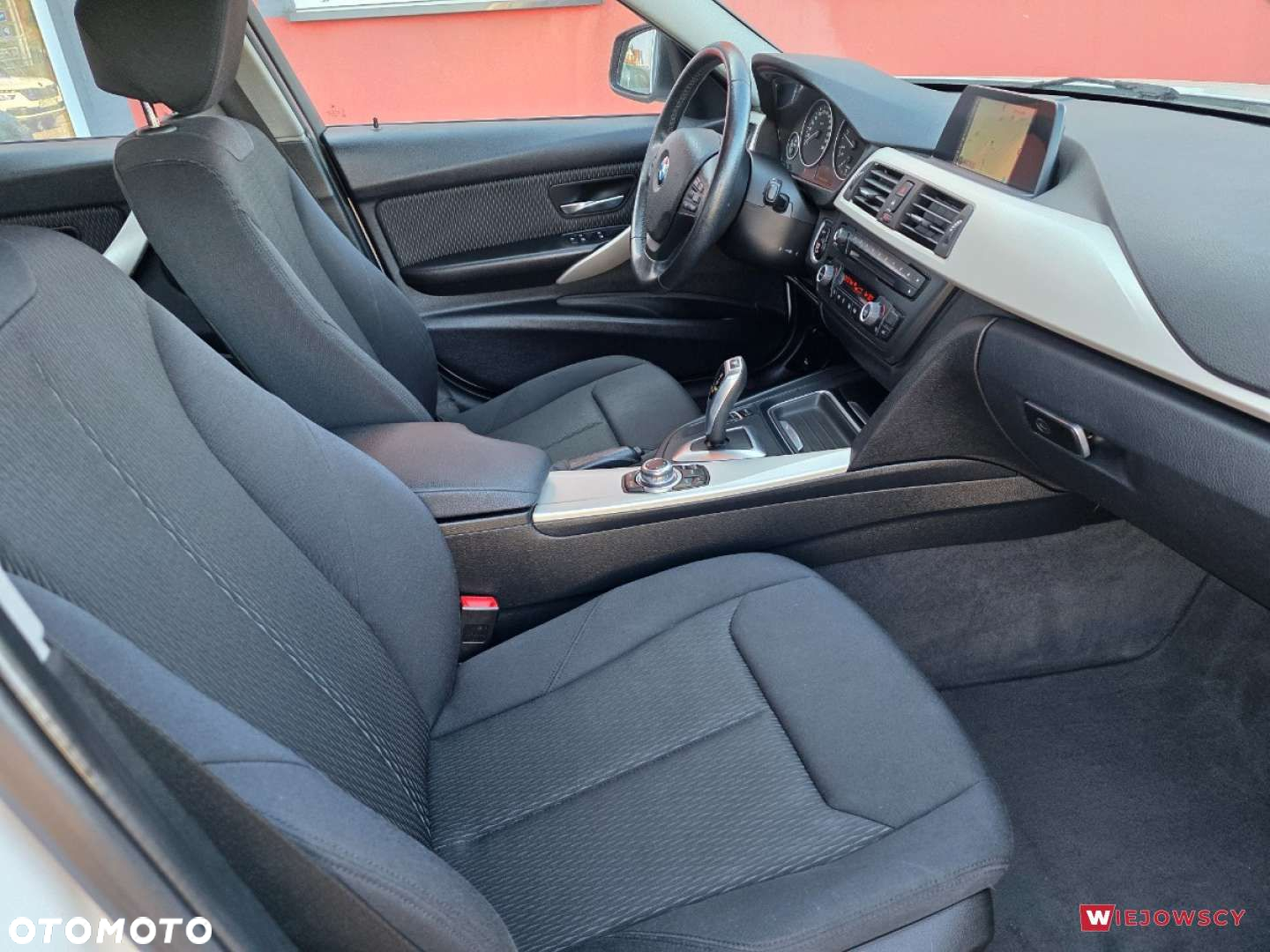 BMW Seria 3 - 16