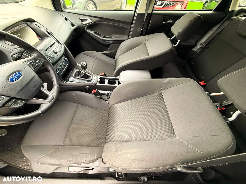 Ford Focus 1.5 TDCi DPF Start-Stopp-System Trend - 16