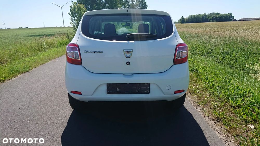 Dacia Sandero 1.2 16V 75 Laureate - 6
