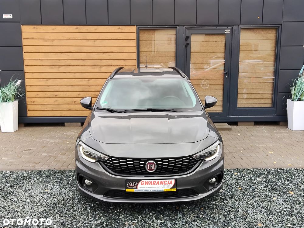 Fiat Tipo Kombi 1.4 T-Jet Lounge - 24