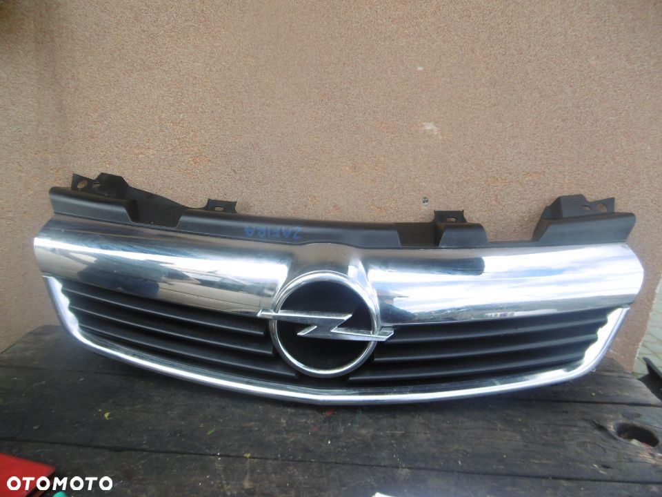 Atrapa Grill OPEL ZAFIRA B - 1