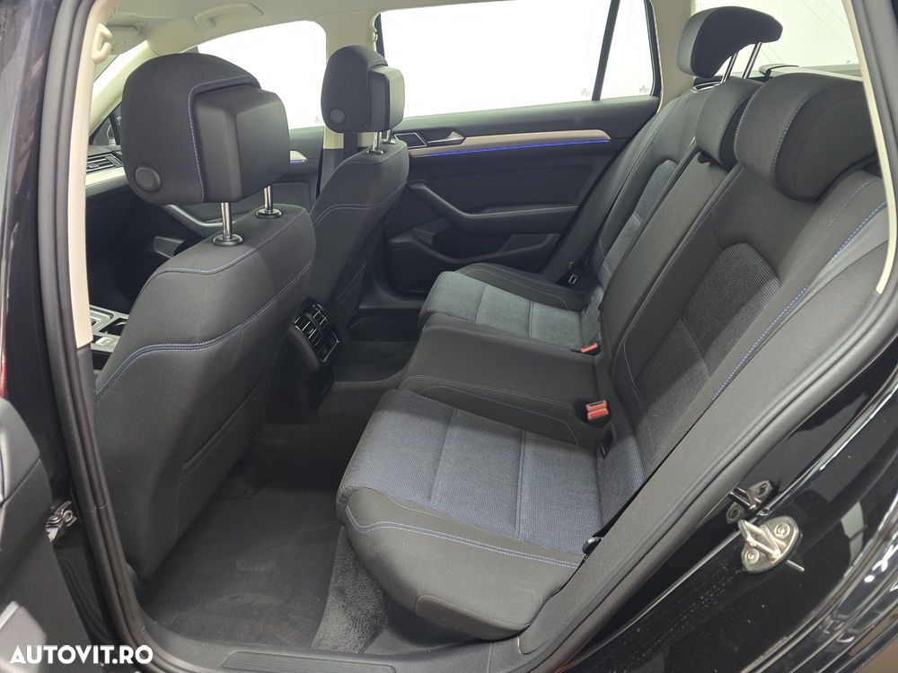 Volkswagen Passat 1.4 TSI DSG GTE - 11