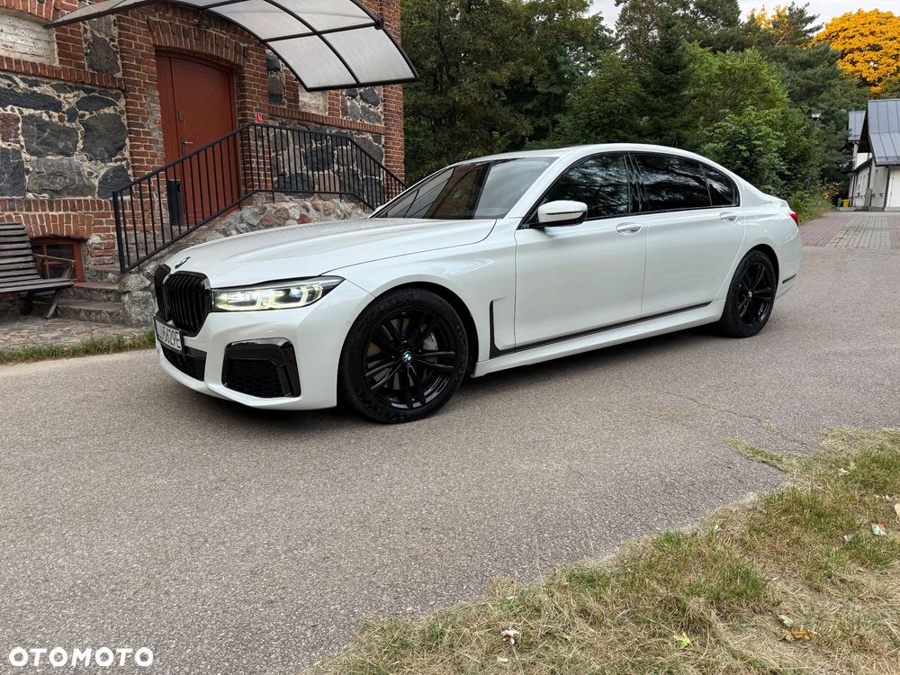 BMW Seria 7 750Li xDrive - 2